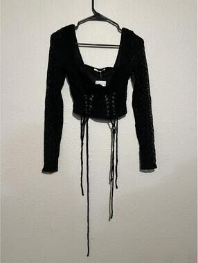 Black Lace Long Sleeve Crop Top Small NWT